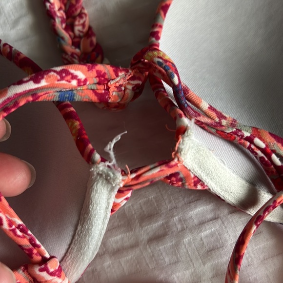 Hollister Paisley Push Up Bikini Top - Picture 5 of 6